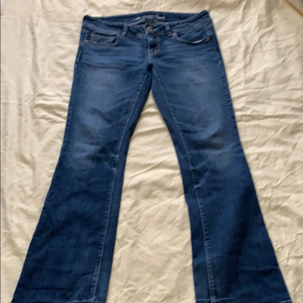 AMERICAN EAGLE BLUE JEANS SIZE 10-inseam 30